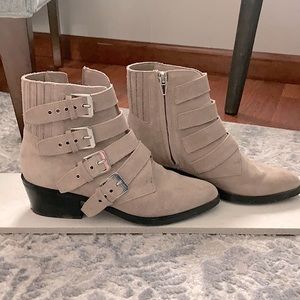 Dolce vita size 7 booties